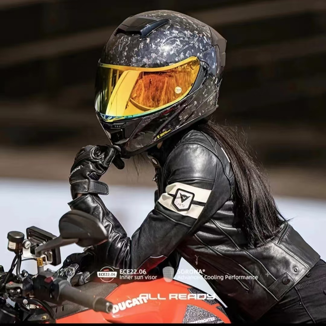 AR 12K kask motocyklowy z włók – Carbon Fiber Lightweight Motorcycle Helmet recenzja i cena